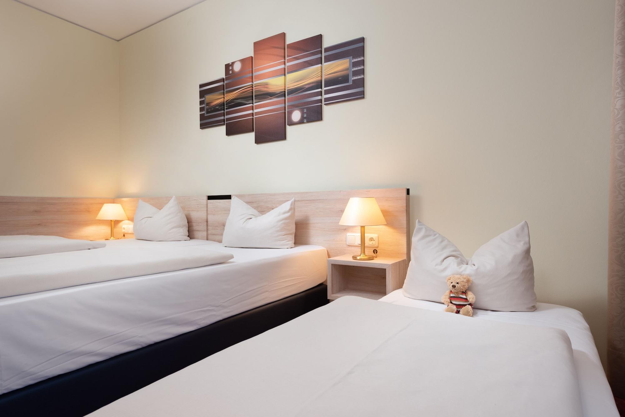 Novina Südwestpark 4* Nürnberg