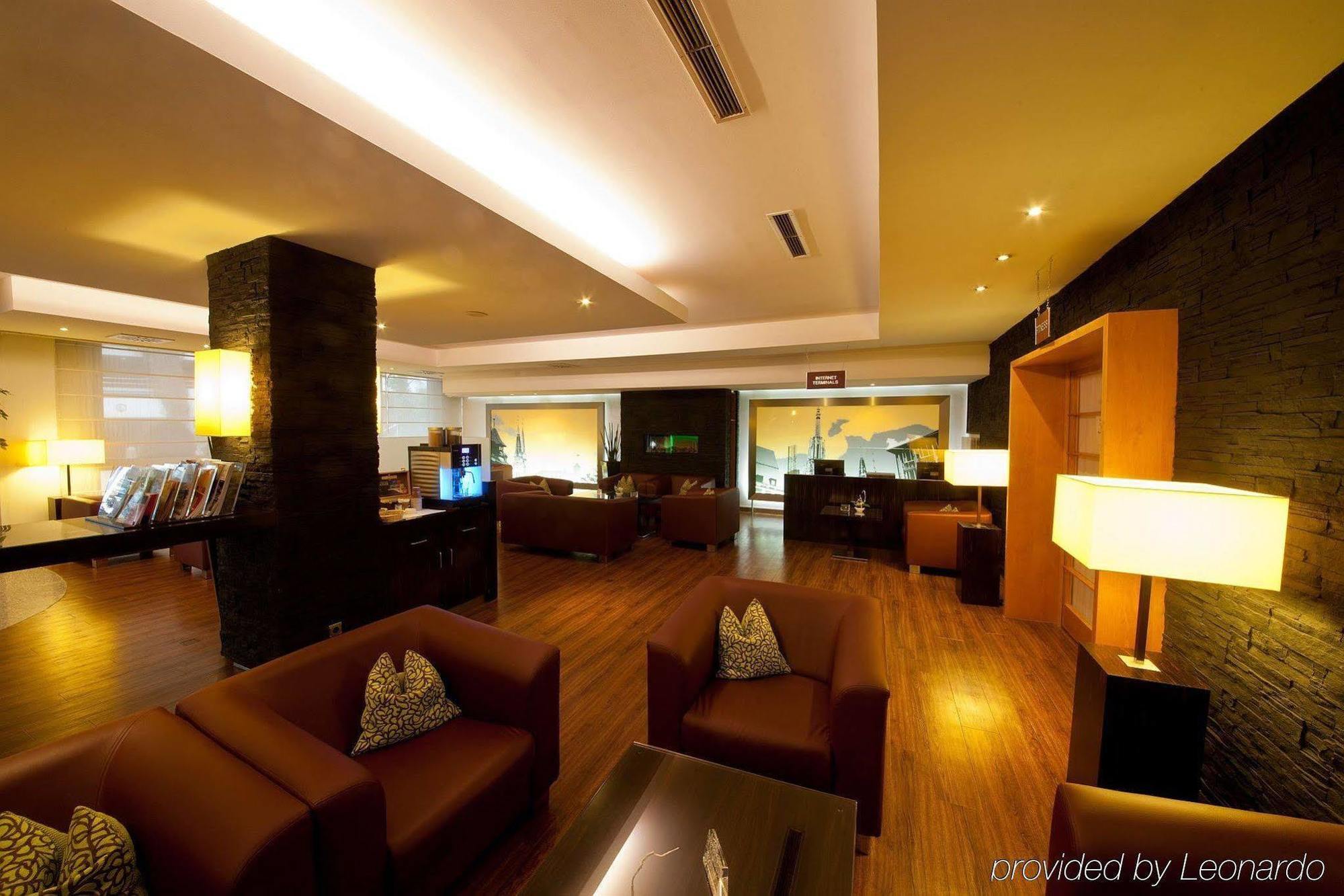 Novina Südwestpark 4* Nürnberg