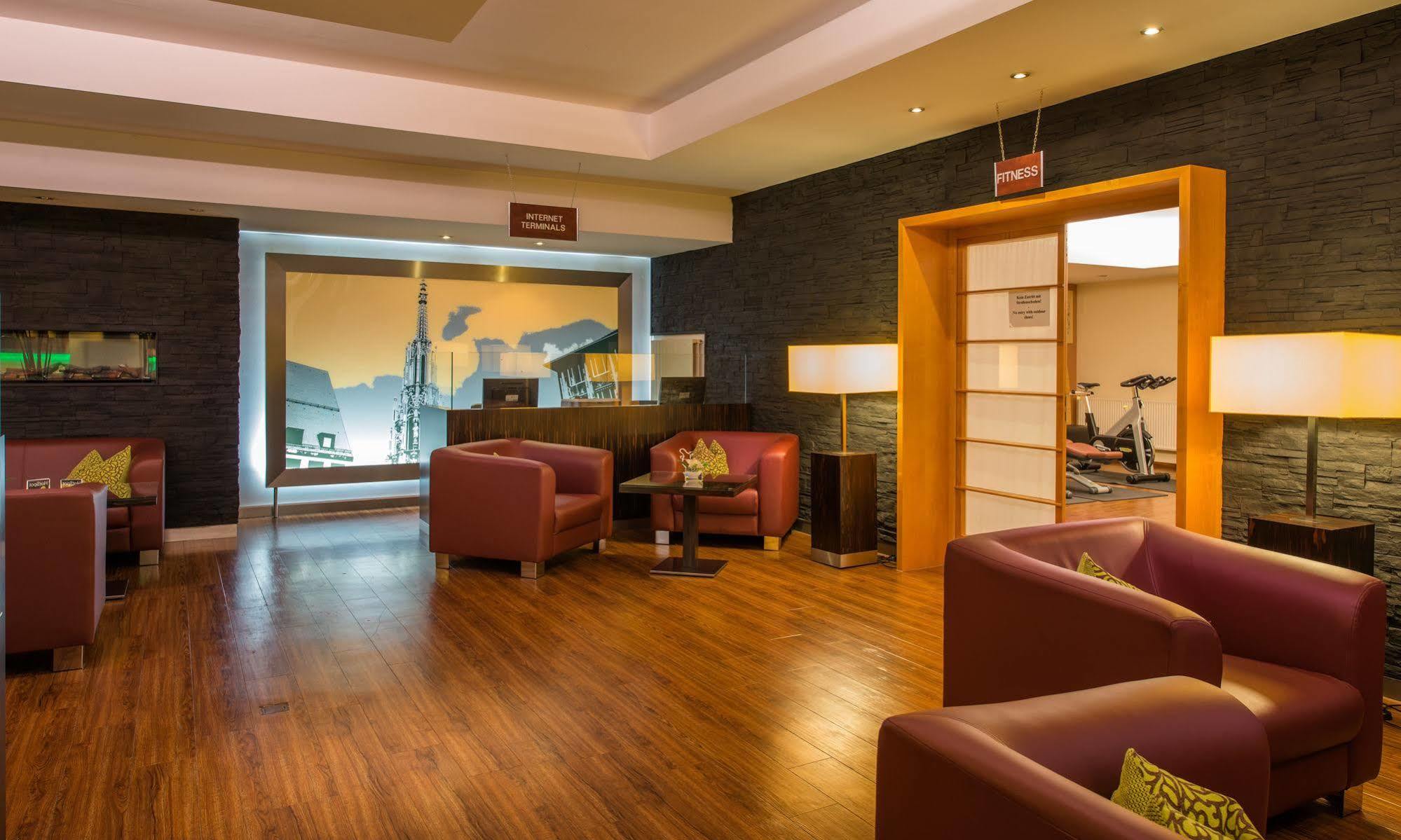 Hotel Novina Südwestpark